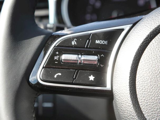 KIA Ceed SW 1.5T Nightline Navi Kamera Lenkradhzg KIA Ceed SW 1.5T Nightline Navi Kamera Lenkradhzg