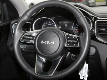 KIA Xceed 1.5 T-GDI Vision PDC Kamera KomfortPaket