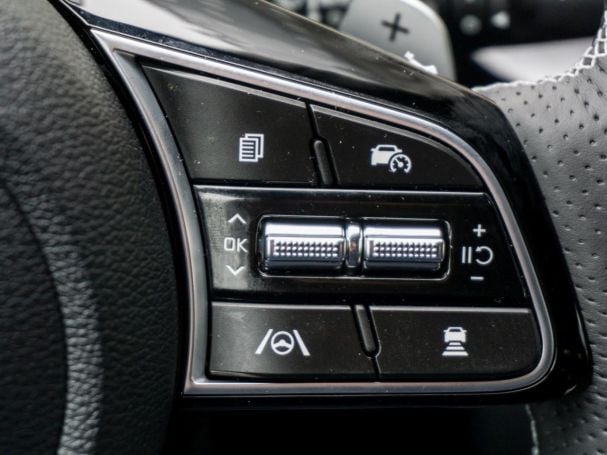 KIA XCeed 1.5T DCT GT-Line Navi Lenkradhzg Kamera ACC KIA XCeed 1.5T DCT GT-Line Navi Lenkradhzg Kamera ACC