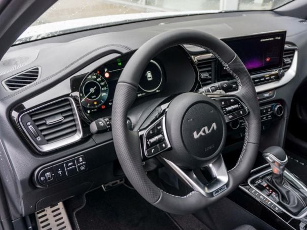 KIA XCeed 1.5T DCT GT-Line Navi Lenkradhzg Kamera ACC KIA XCeed 1.5T DCT GT-Line Navi Lenkradhzg Kamera ACC