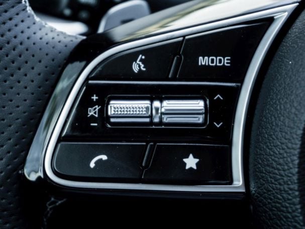 KIA XCeed 1.5T DCT GT-Line Navi Kamera ACC JBL-Sound KIA XCeed 1.5T DCT GT-Line Navi Kamera ACC JBL-Sound