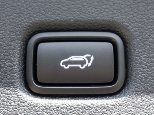 KIA XCeed 1.5T DCT GT-Line Navi Kamera ACC JBL-Sound KIA XCeed 1.5T DCT GT-Line Navi Kamera ACC JBL-Sound