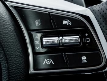 KIA XCeed 1.5T DCT GT-Line Navi Panorama Kamera ACC