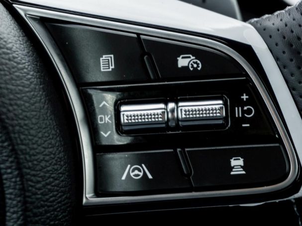 KIA XCeed 1.5T DCT GT-Line Navi Panorama Kamera ACC