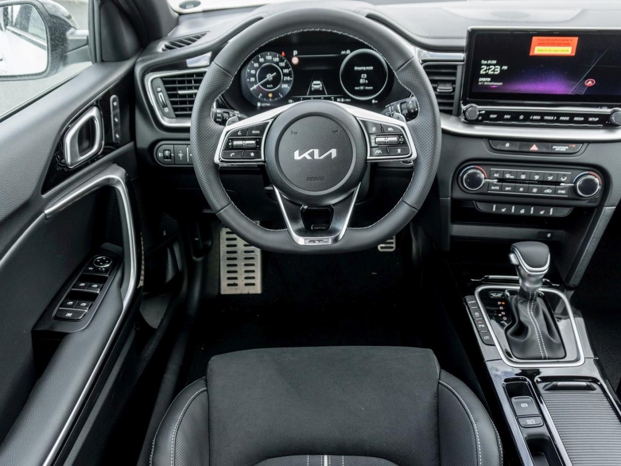 KIA XCeed 1.5T DCT GT-Line Navi Panorama Kamera ACC