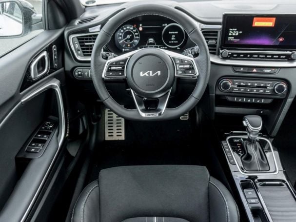 KIA XCeed 1.5T DCT GT-Line Panorama Kamera Memory ACC KIA XCeed 1.5T DCT GT-Line Panorama Kamera Memory ACC