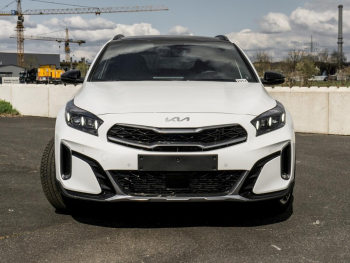KIA XCeed 1.5T DCT GT-Line Panorama Kamera Memory ACC