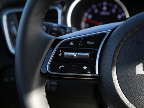 KIA XCeed 1.5T DCT Spirit Navi Kamera JBL ACC KIA XCeed 1.5T DCT Spirit Navi Kamera JBL ACC