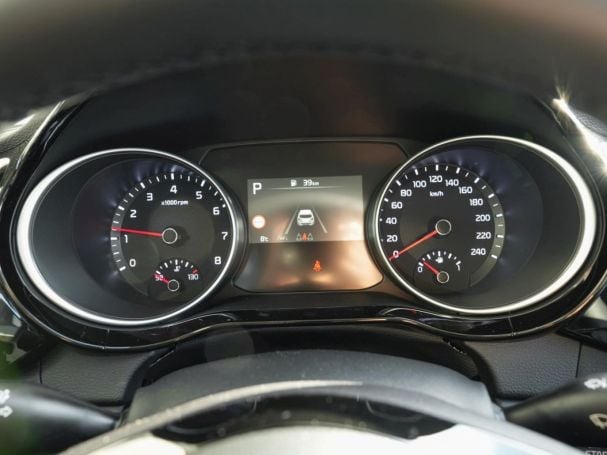 KIA XCeed 1.5T DCT Spirit Navi Kamera JBL KIA XCeed 1.5T DCT Spirit Navi Kamera JBL
