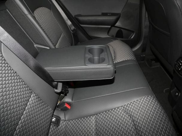 KIA XCeed 1.5T DCT Vision Navi Kamera Lenkradheizung KIA XCeed 1.5T DCT Vision Navi Kamera Lenkradheizung
