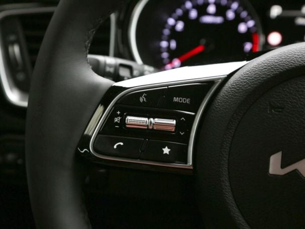 KIA XCeed 1.5T DCT Vision Navi Kamera Lenkradheizung KIA XCeed 1.5T DCT Vision Navi Kamera Lenkradheizung