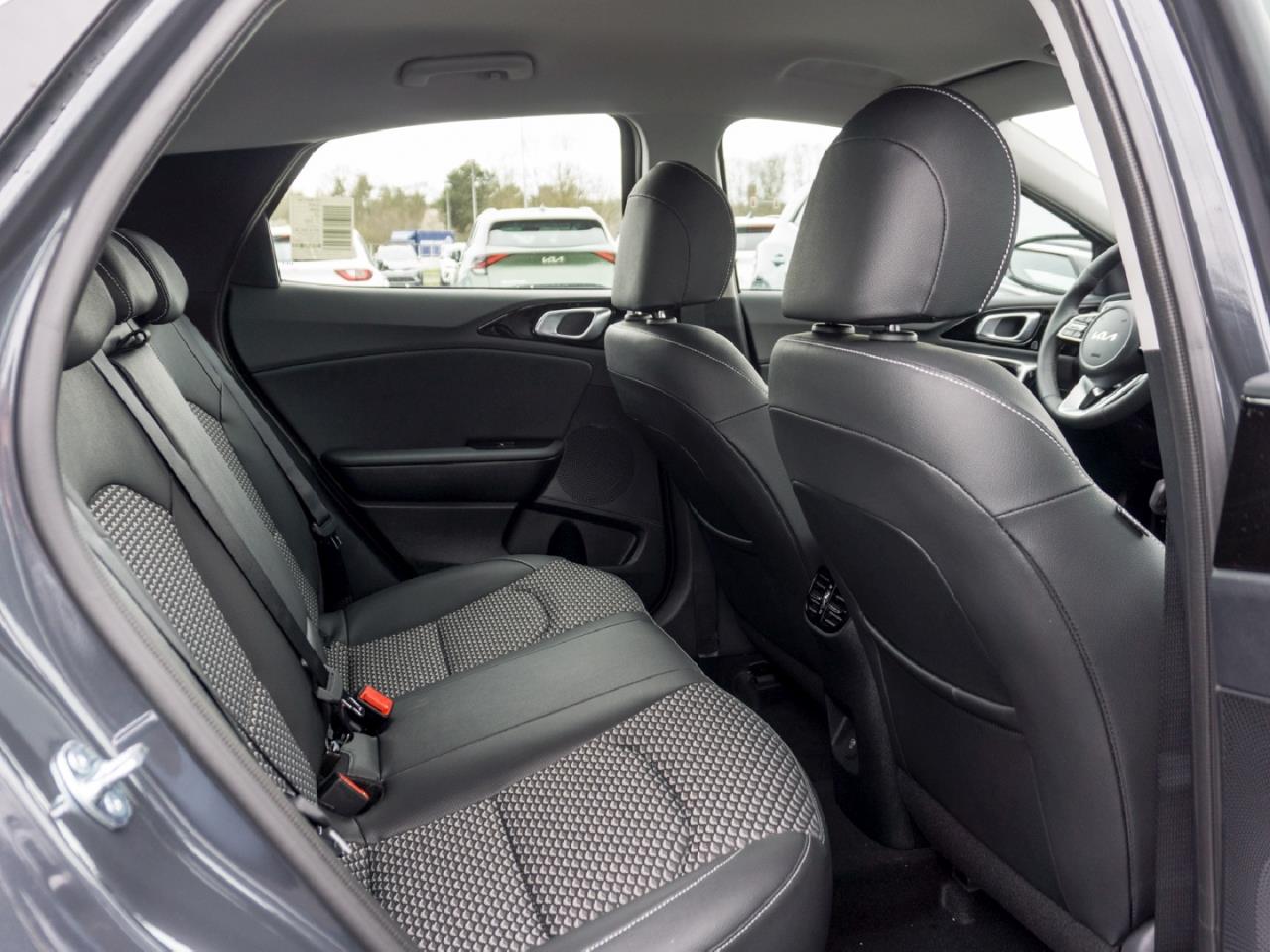 KIA XCeed 1.5T DCT Vision Navi Kamera ACC