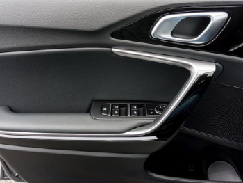 KIA XCeed 1.5T DCT Vision Navi Kamera ACC