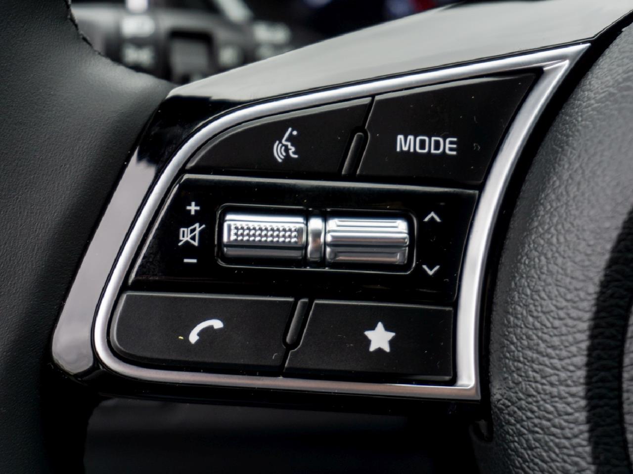 KIA XCeed 1.5T DCT Vision Navi Kamera ACC