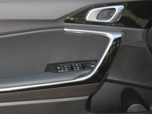 KIA XCeed 1.5T DCT Vision Navi Lenkradhzg Kamera ACC KIA XCeed 1.5T DCT Vision Navi Lenkradhzg Kamera ACC