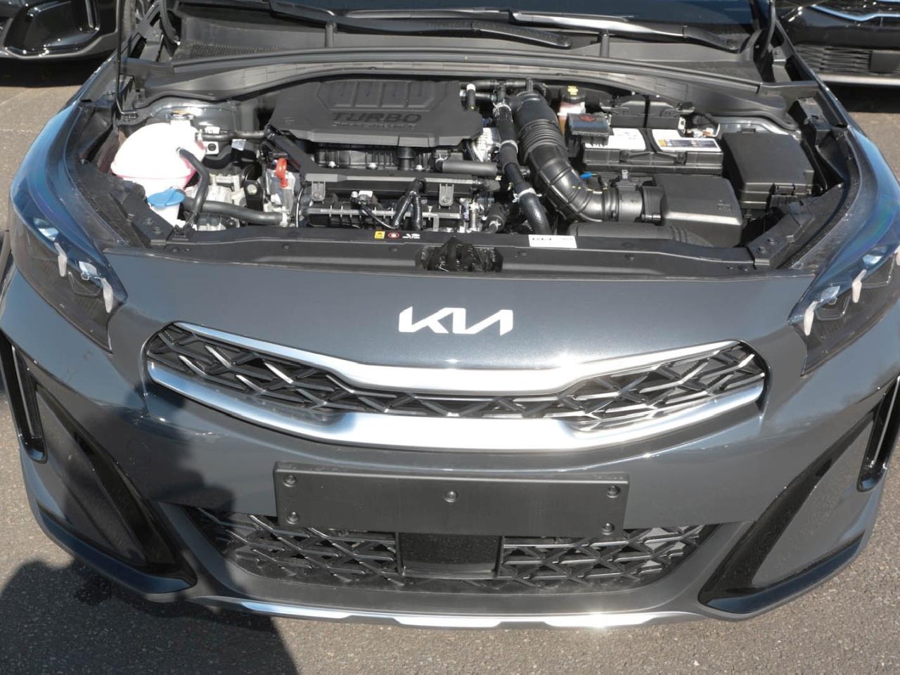 KIA XCeed 1.5T DCT Vision Navi Lenkradhzg Kamera ACC