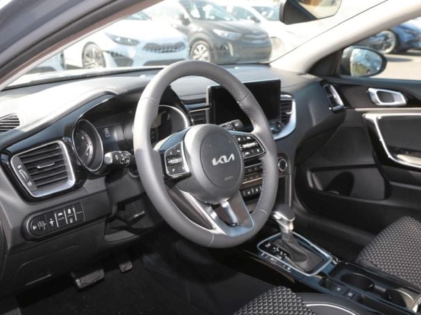 KIA XCeed 1.5T DCT Vision Navi Lenkradhzg Kamera ACC KIA XCeed 1.5T DCT Vision Navi Lenkradhzg Kamera ACC