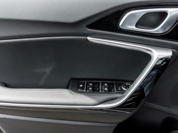 KIA XCeed 1.5T DCT Vision Navi Kamera Lenkradhzg ACC