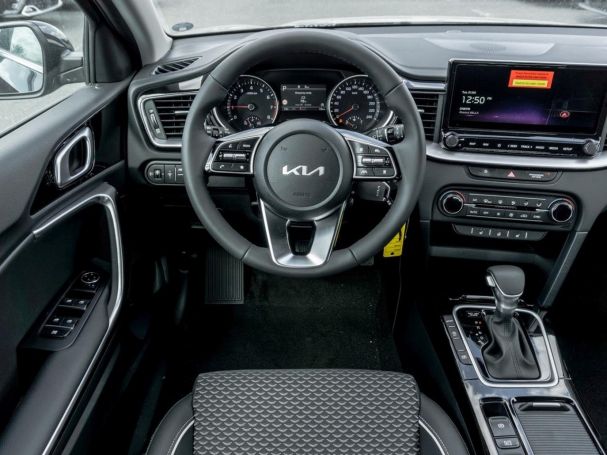KIA XCeed 1.5T DCT Vision Navi Kamera Lenkradhzg ACC KIA XCeed 1.5T DCT Vision Navi Kamera Lenkradhzg ACC