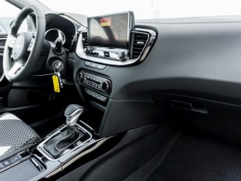 KIA XCeed 1.5T DCT Vision Navi Kamera SHZ ACC LED