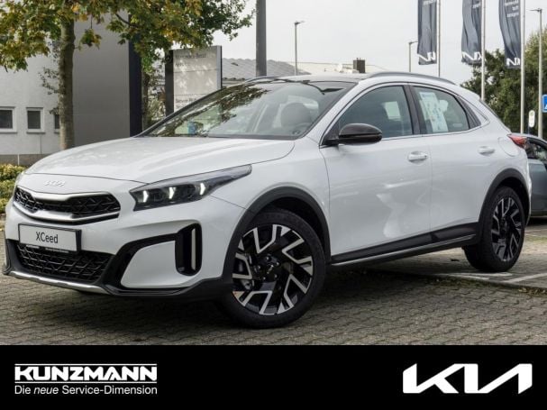 KIA XCeed 1.5T Spirit Navi Kamera Panorama Totwinkel KIA XCeed 1.5T Spirit Navi Kamera Panorama Totwinkel