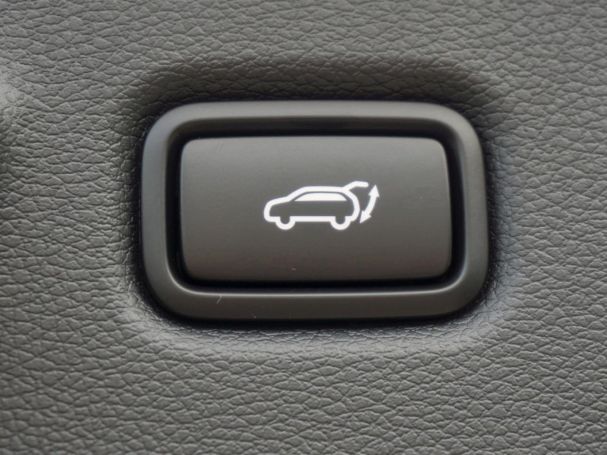 KIA XCeed 1.5T Spirit Navi Kamera Panorama Totwinkel KIA XCeed 1.5T Spirit Navi Kamera Panorama Totwinkel