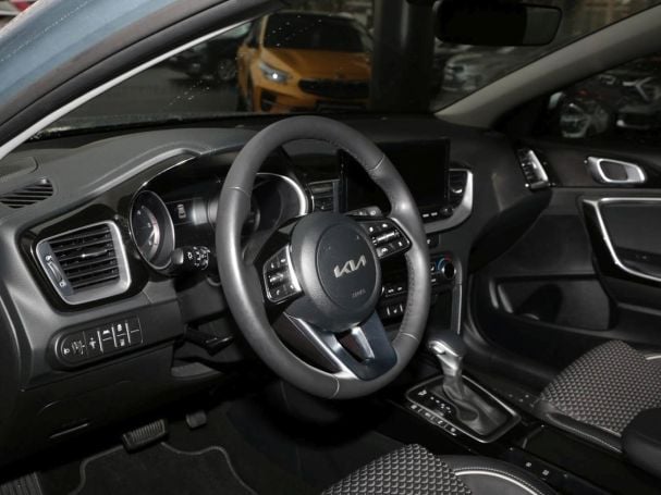 KIA XCeed 1.6 CRDi DCT Vision Navi Fahrschule Kamera KIA XCeed 1.6 CRDi DCT Vision Navi Fahrschule Kamera