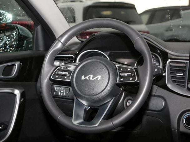 KIA XCeed 1.6 CRDi DCT Vision Navi Fahrschule Kamera KIA XCeed 1.6 CRDi DCT Vision Navi Fahrschule Kamera