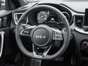 KIA XCeed 1.6T DCT GT-Line Memory Kamera Klima