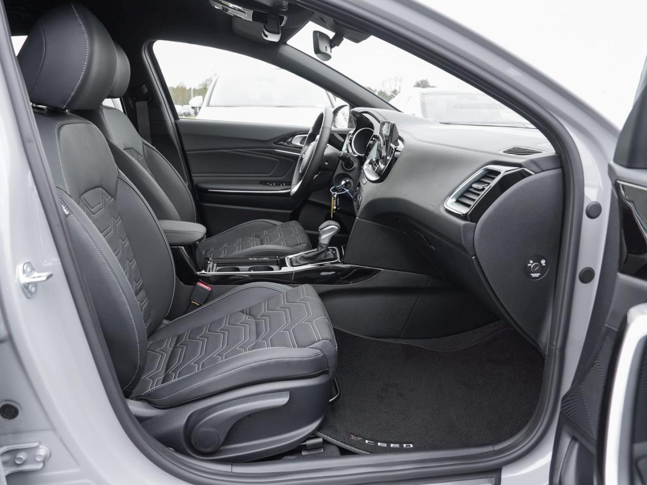 KIA XCeed 1.6T DCT Nightline Kamera Klima