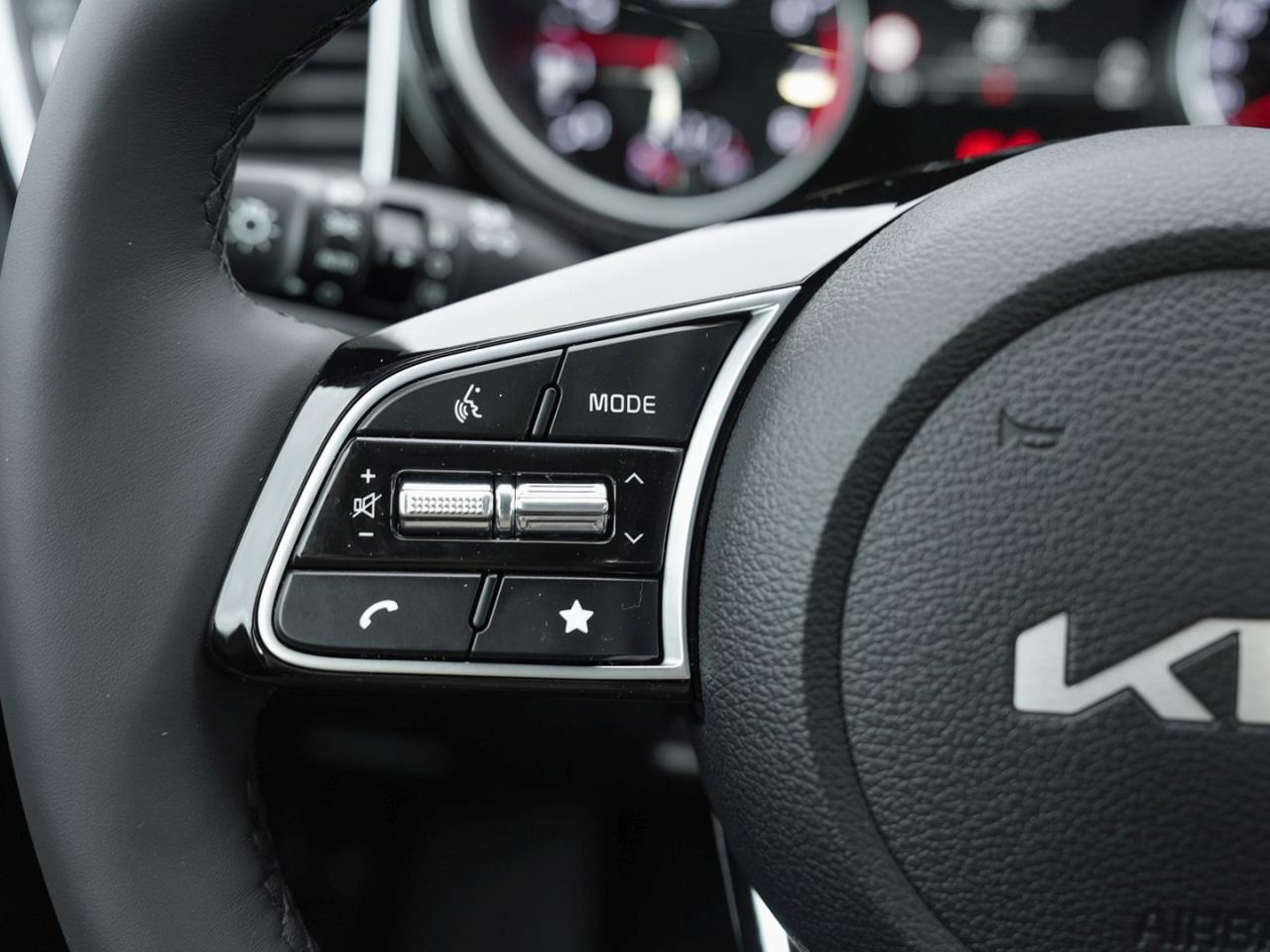 KIA XCeed 1.6T DCT Spirit Navi Kamera SHZ-Fond