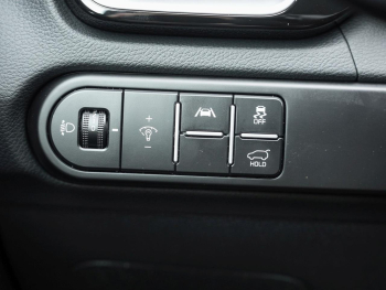 KIA XCeed 1.6T DCT Spirit Navi Kamera SHZ-Fond