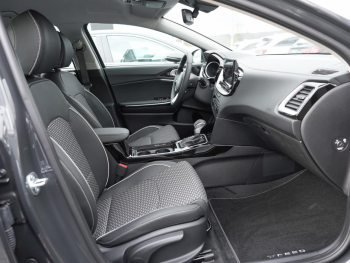 KIA XCeed 1.6T DCT Spirit Navi Kamera SHZ-Fond