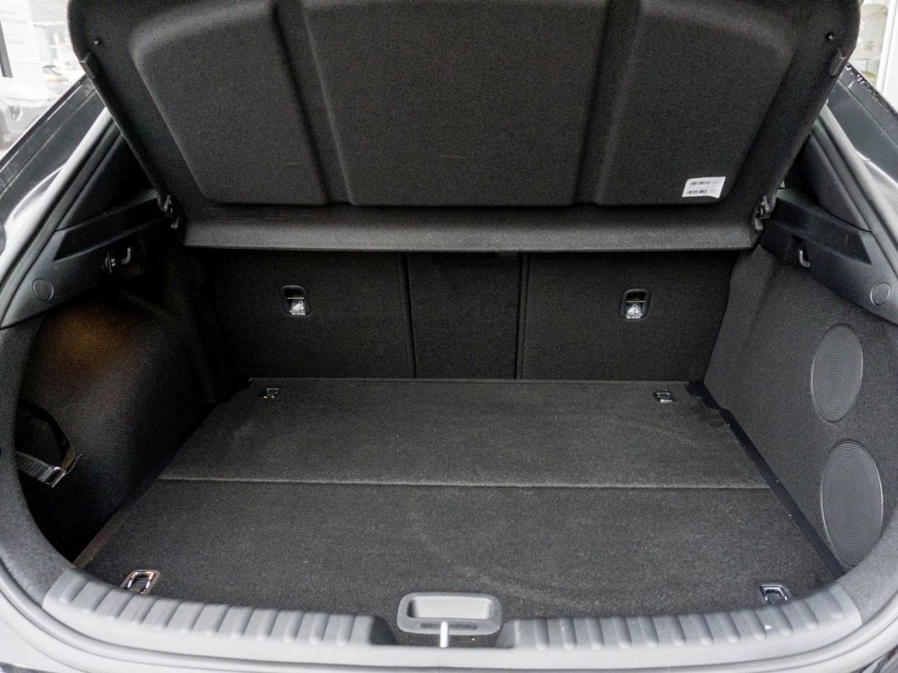 KIA XCeed 1.6T DCT Spirit Navi Kamera SHZ-Fond