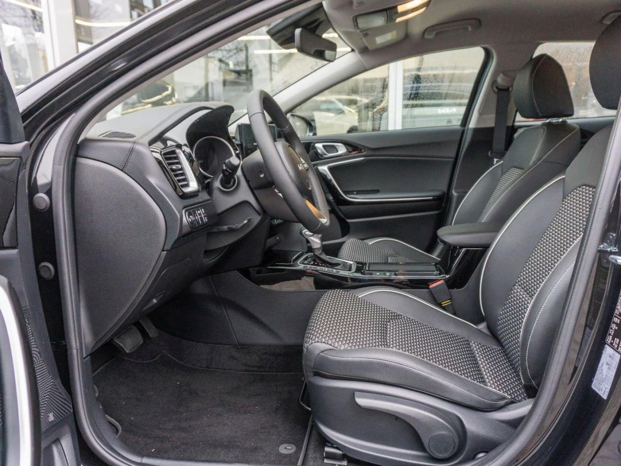 KIA XCeed 1.6T DCT Spirit Navi Kamera SHZ-Fond