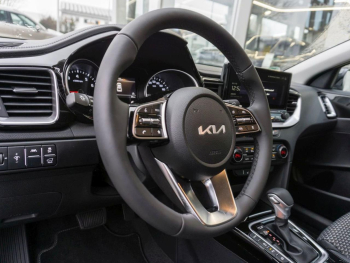 KIA XCeed 1.6T DCT Spirit Navi Kamera SHZ-Fond