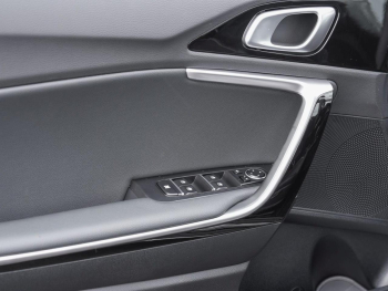 KIA XCeed 1.6T DCT Spirit Kamera Klima Lenkradheizung