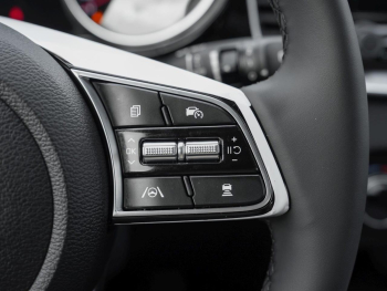 KIA XCeed 1.6T DCT Spirit Kamera Klima Lenkradheizung