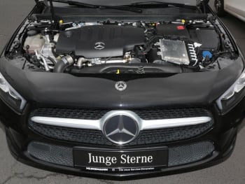 Mercedes-Benz A 180 d Limousine Style MBUXNavi+ Kamera AHK