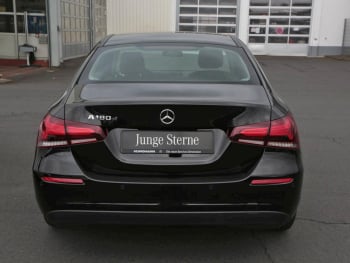 Mercedes-Benz A 180 d Limousine Style MBUXNavi+ Kamera AHK