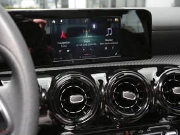 Mercedes-Benz A 180 d Limousine MBUXNavi+ Tempomat SpurH
