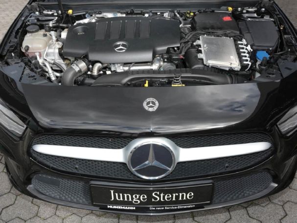 Mercedes-Benz A 180 d Limousine MBUXNavi+ Tempomat SpurH Mercedes-Benz A 180 d Limousine MBUXNavi+ Tempomat SpurH