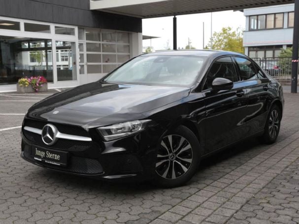 Mercedes-Benz A 180 d Limousine MBUXNavi+ Tempomat SpurH