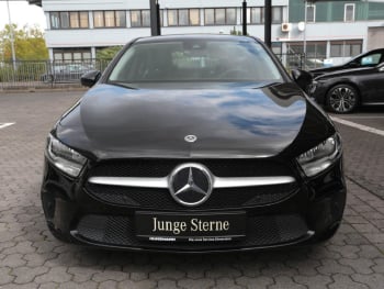 Mercedes-Benz A 180 d Limousine MBUXNavi+ Tempomat SpurH