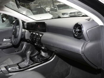 Mercedes-Benz A 180 d Limousine MBUXNavi+ Tempomat SpurH