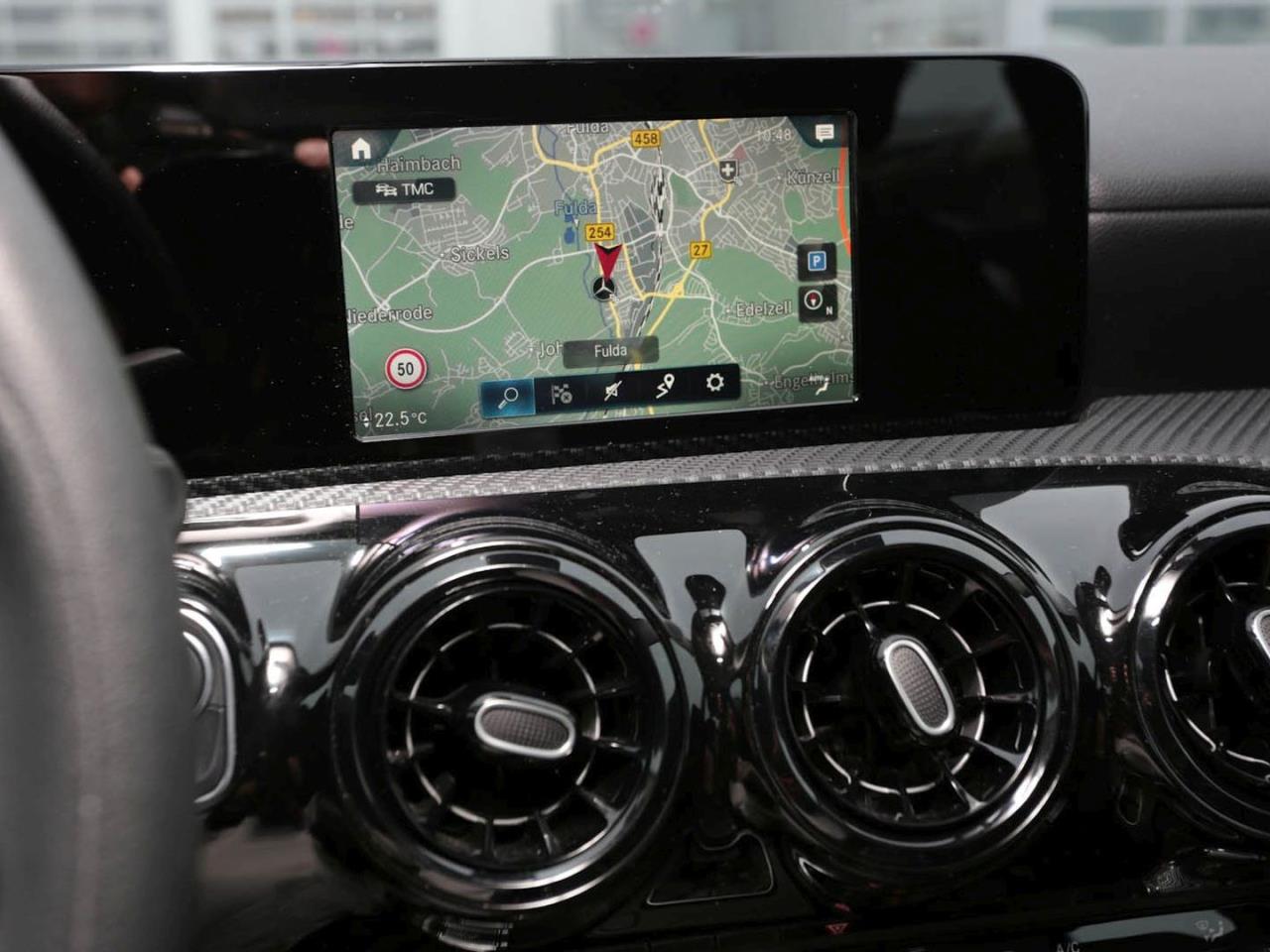 Mercedes-Benz A 180 d Limousine MBUX Navigation+ SpurH