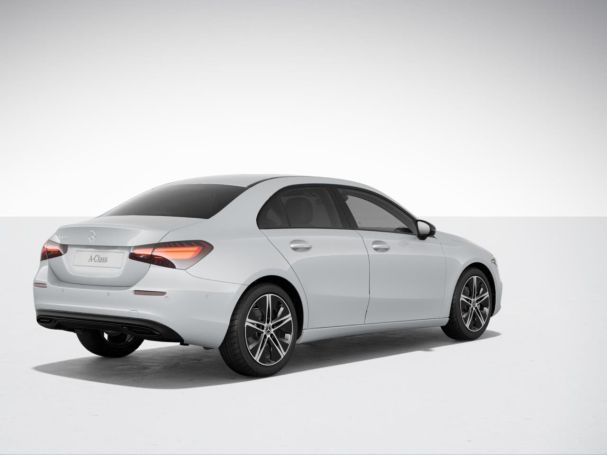 Mercedes-Benz A 180 Limousine Progressive Night Kamera