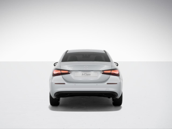 Mercedes-Benz A 180 Limousine Progressive Night Kamera