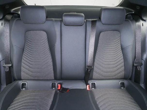 Mercedes-Benz A 180 Limousine Progressive Panorama Kamera Mercedes-Benz A 180 Limousine Progressive Panorama Kamera