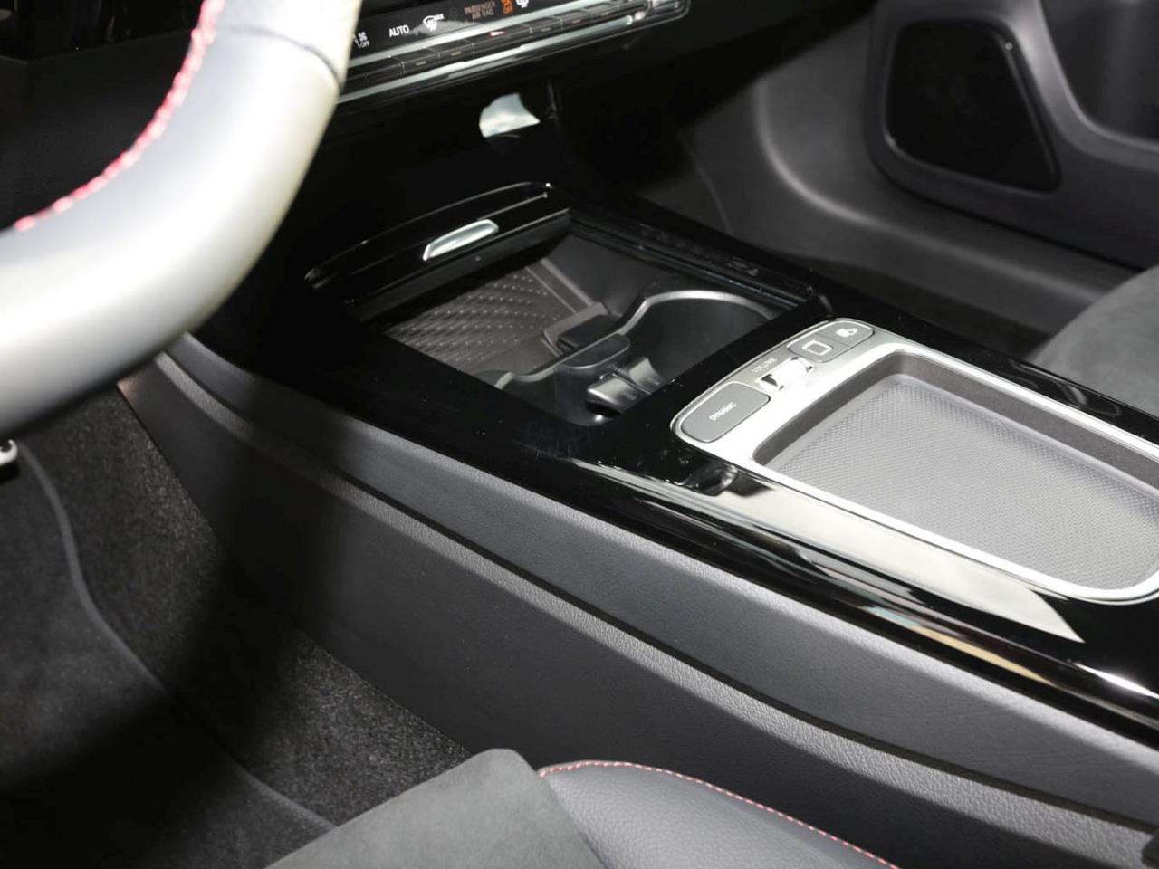 Mercedes-Benz A 180 Limousine AMG Distronic Memory AHK 360°